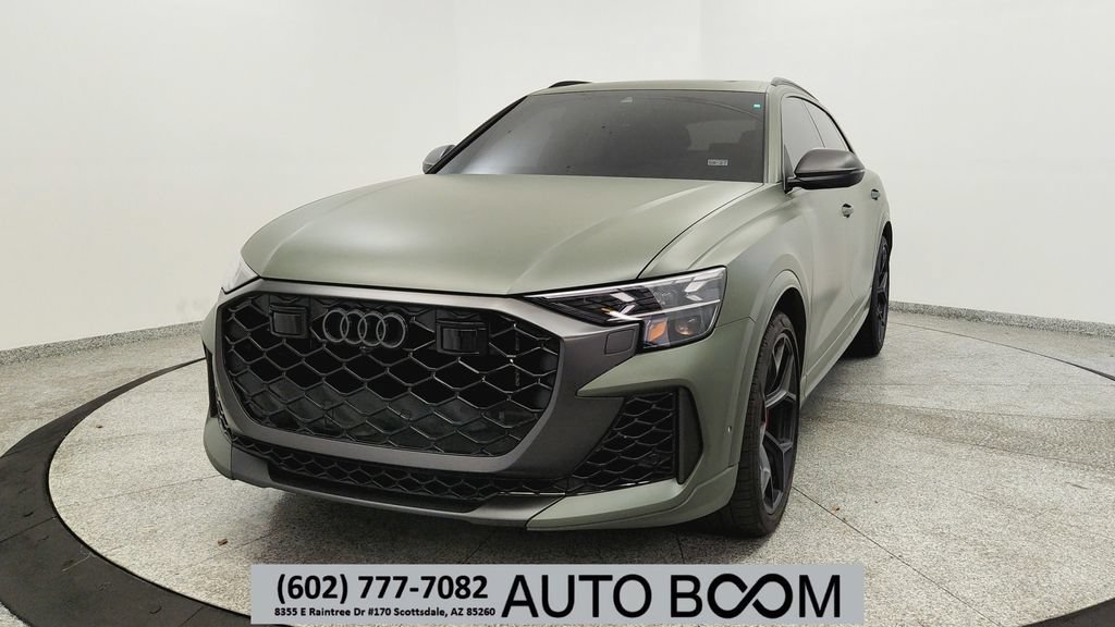 Used 2025 Audi RS Q8 performance AWD/4WD image 1
