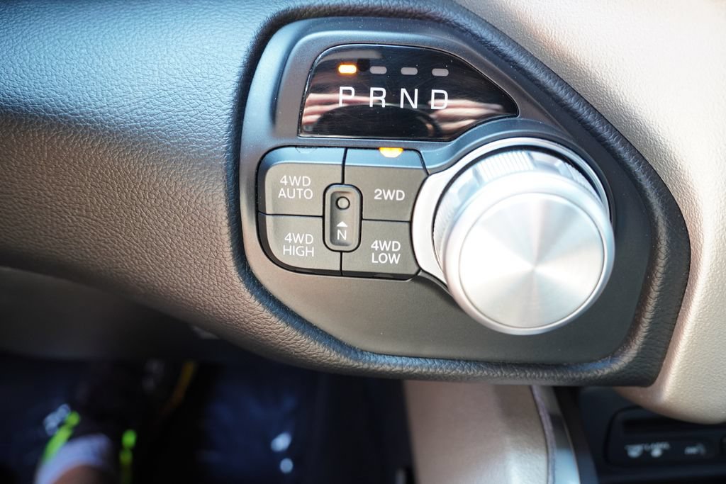 Certified 2019 RAM 1500 Laramie w/ Sport Appearance Package AWD/4WD image 30