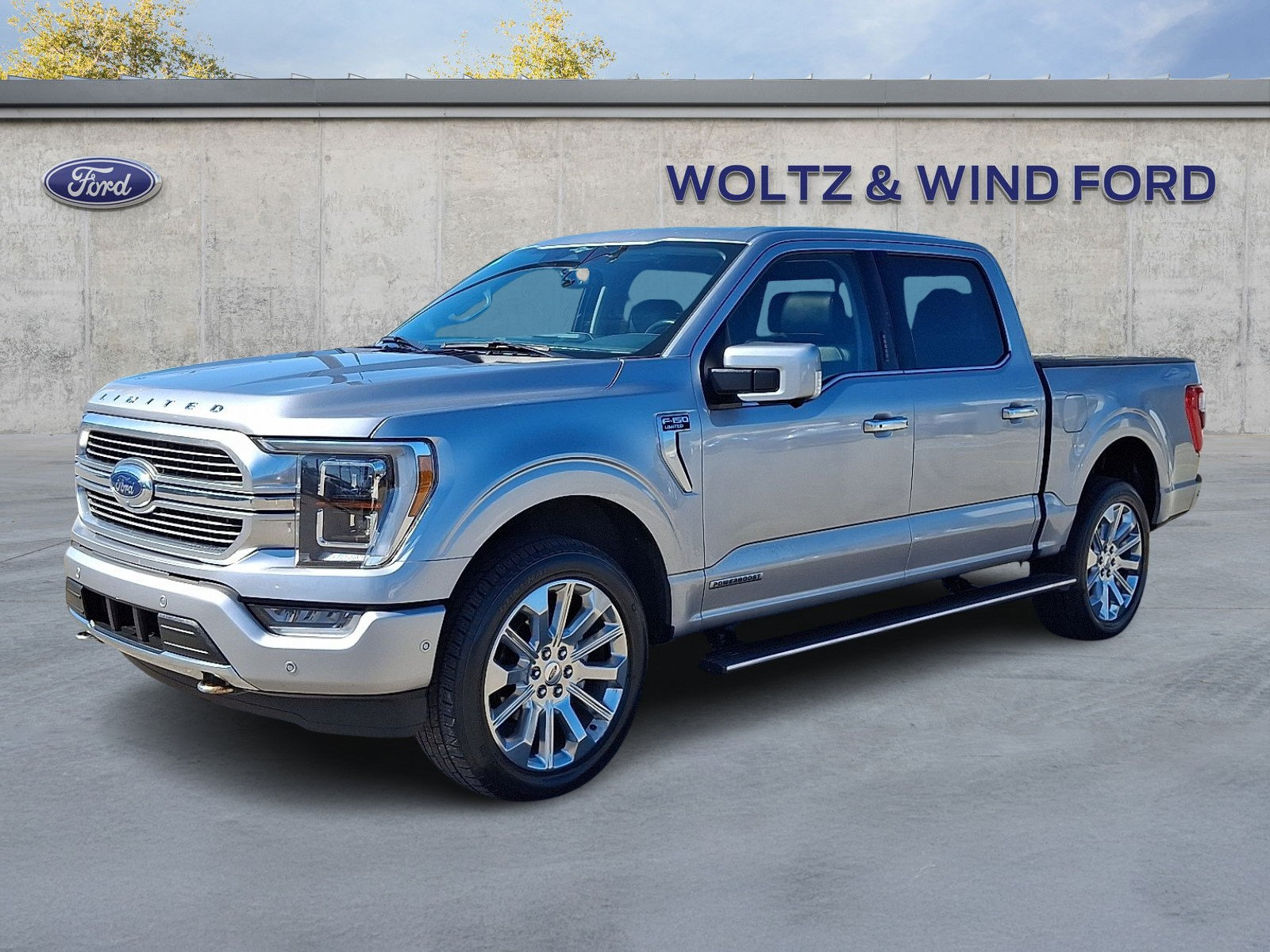 Used 2023 Ford F150 Limited AWD/4WD image 3