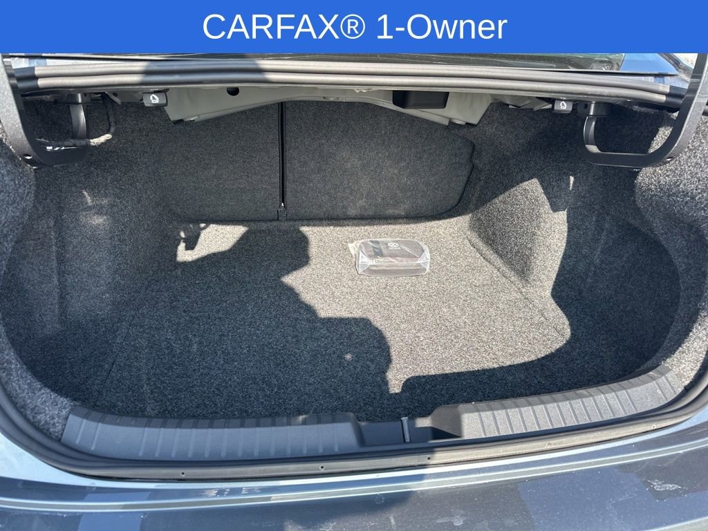 Used 2025 Volkswagen Jetta S image 30