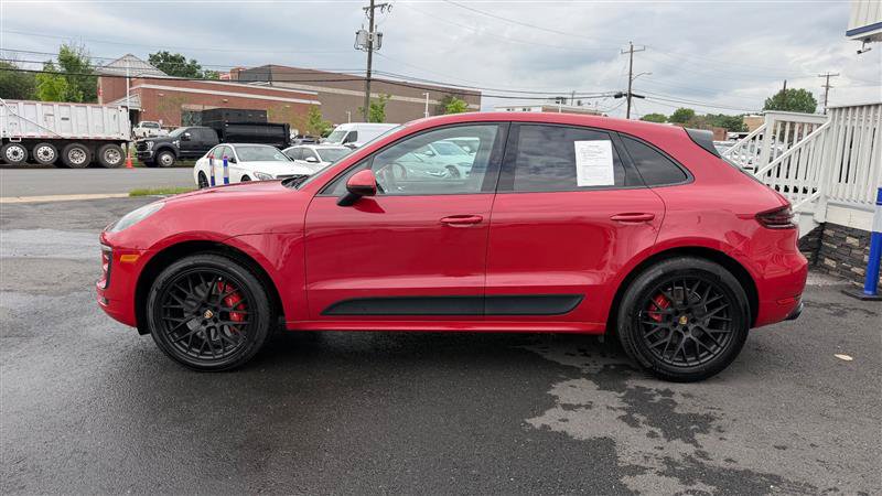 Used 2017 Porsche Macan GTS AWD/4WD image 3