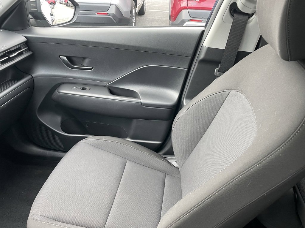 Used 2024 Hyundai Kona SEL image 20