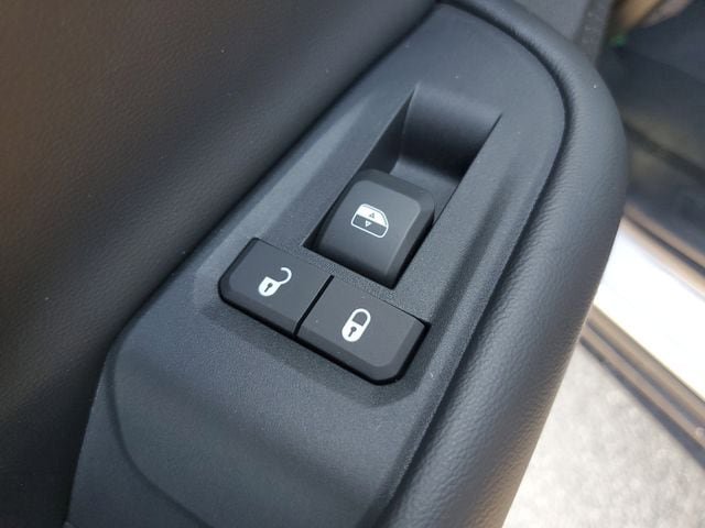 New 2026 Jeep Grand Cherokee Laredo RWD image 16