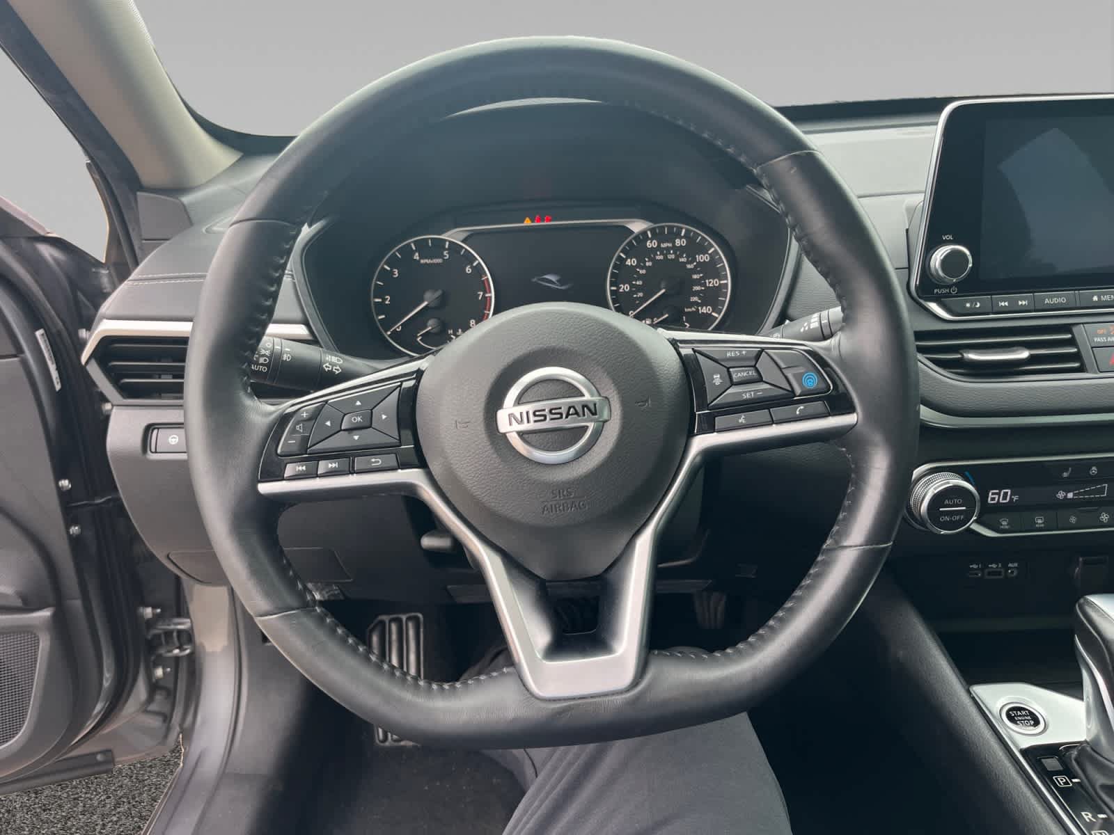 Used 2019 Nissan Altima 2.5 SV FWD image 13