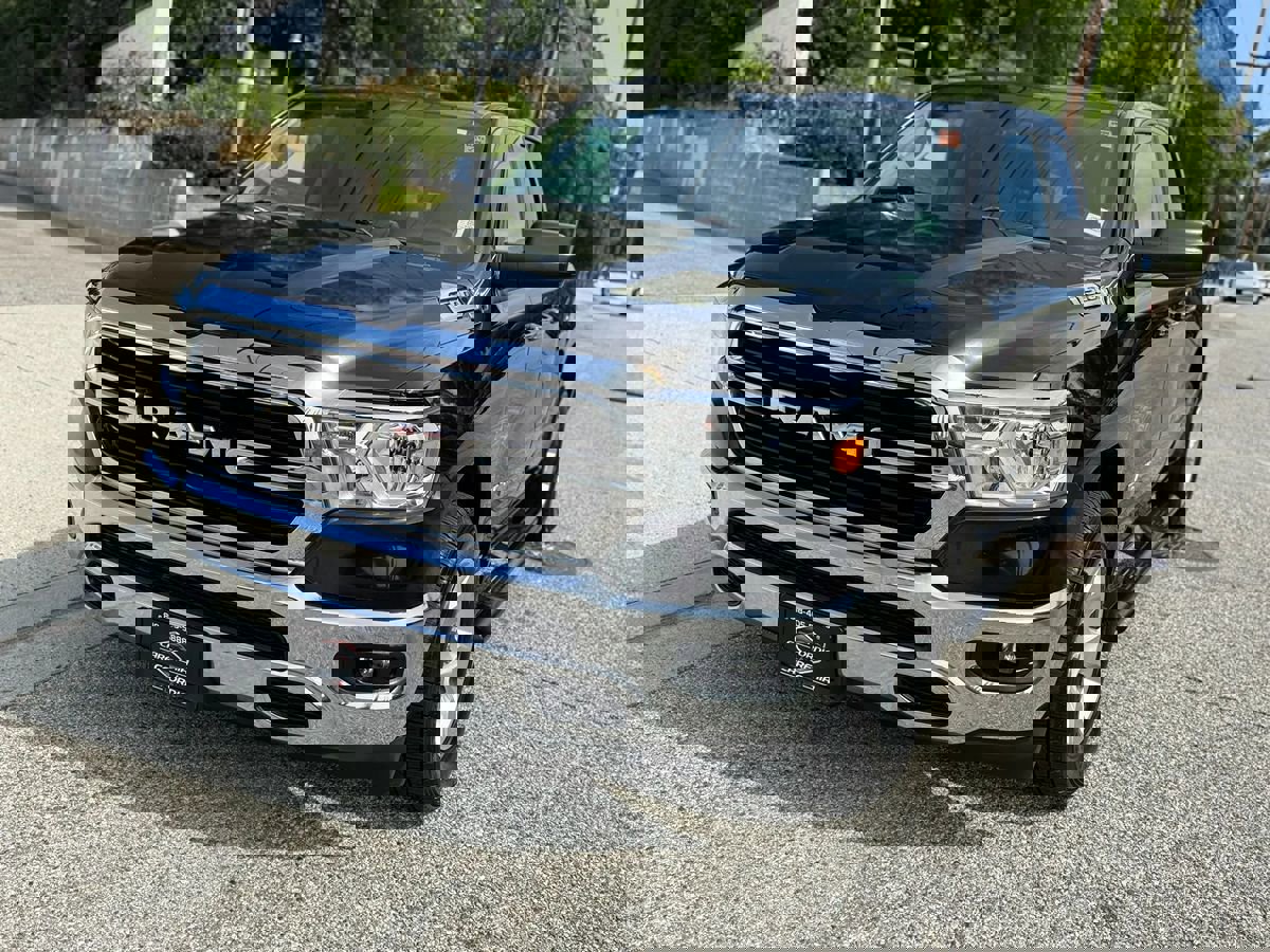 Used 2020 RAM 1500 Big Horn image 3