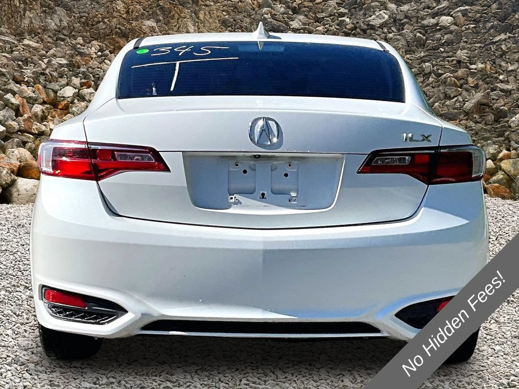 Used 2018 Acura ILX FWD image 4