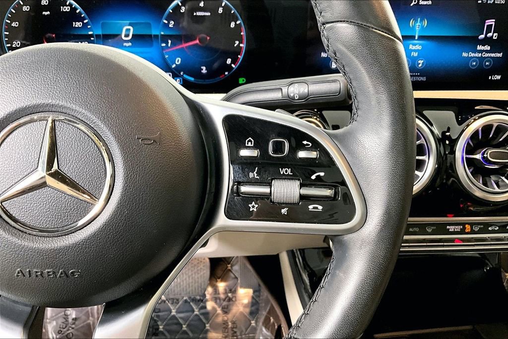 Used 2022 Mercedes-Benz CLA 250 image 19