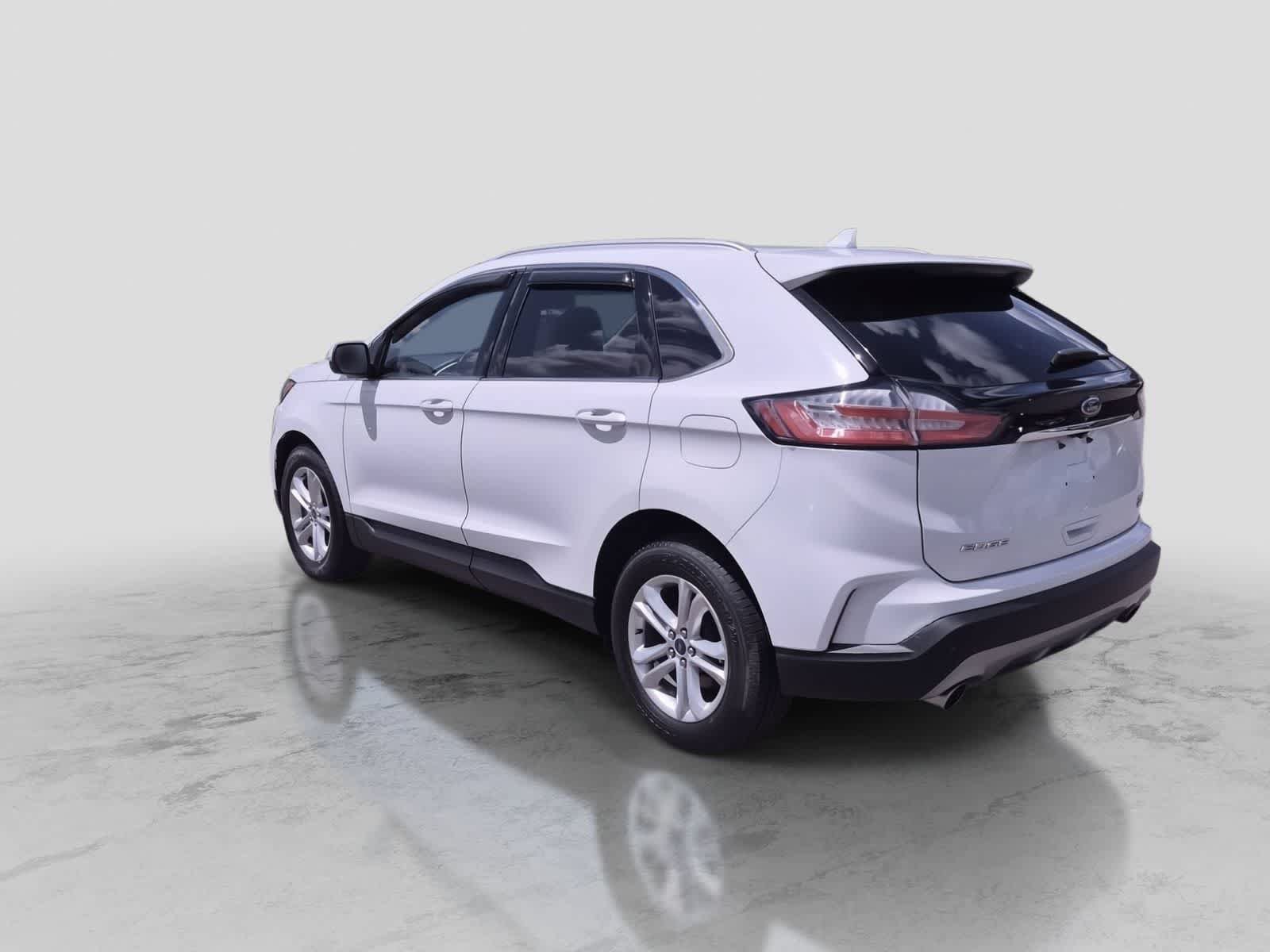 Used 2019 Ford Edge SEL w/ Equipment Group 201A FWD image 6