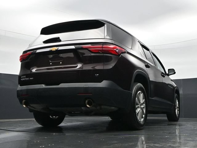 Used 2022 Chevrolet Traverse LT w/ LPO, Floor Liner Package AWD/4WD image 39