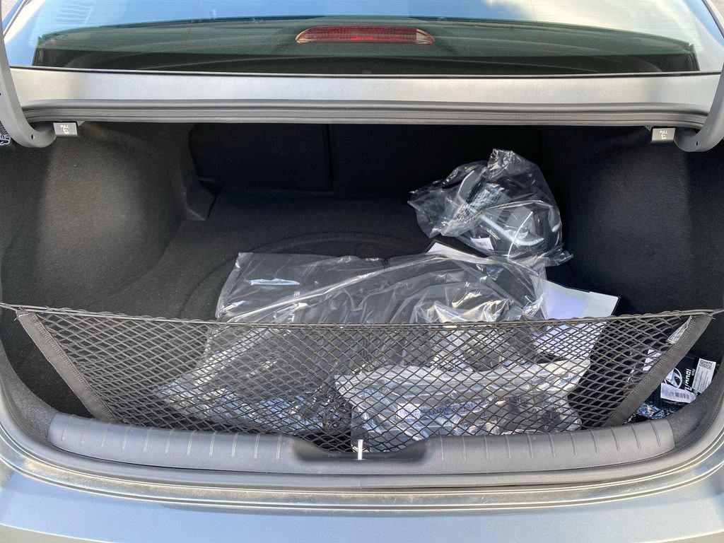 Certified 2025 Hyundai Elantra SEL FWD image 31