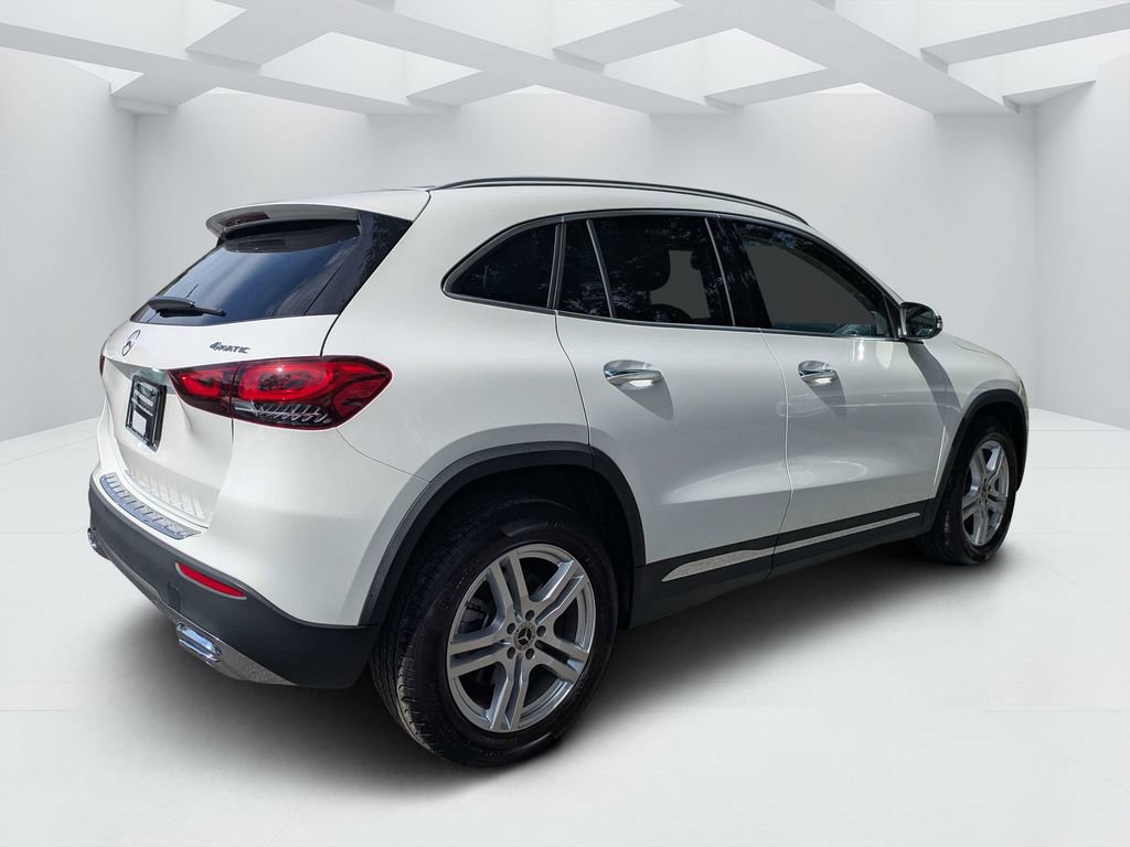 Used 2021 Mercedes-Benz GLA 250 4MATIC image 3