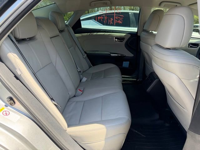 Used 2018 Toyota Avalon XLE FWD image 8