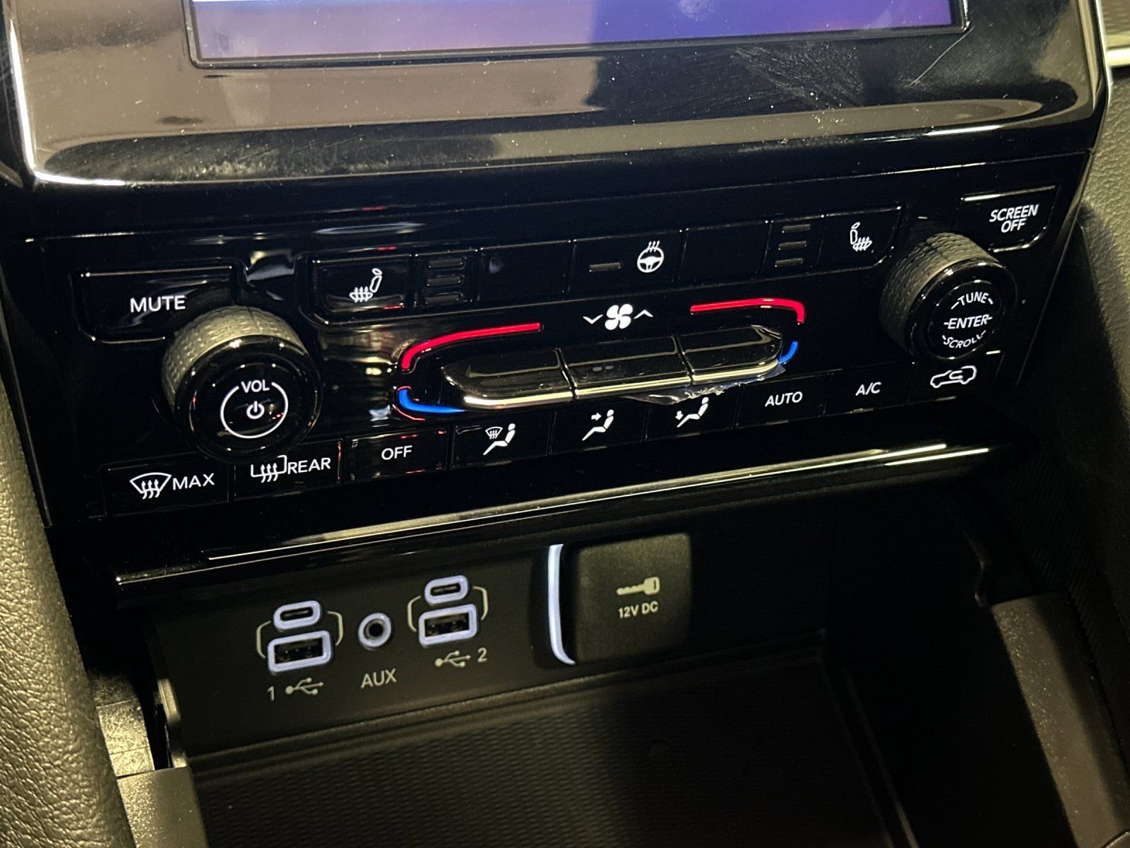 Certified 2025 Jeep Grand Cherokee L Altitude AWD/4WD image 20