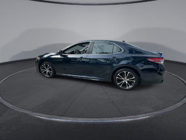 Used 2019 Toyota Camry SE FWD image 5