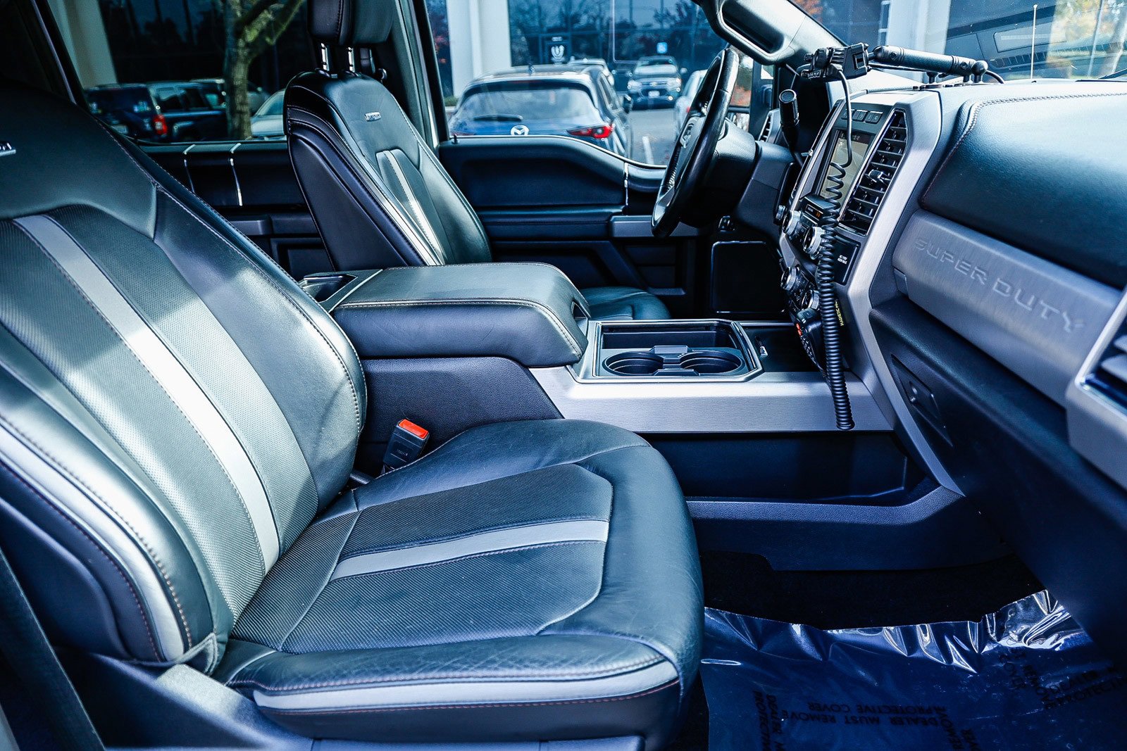 Used 2019 Ford F350 Platinum w/ Platinum Ultimate Package image 17