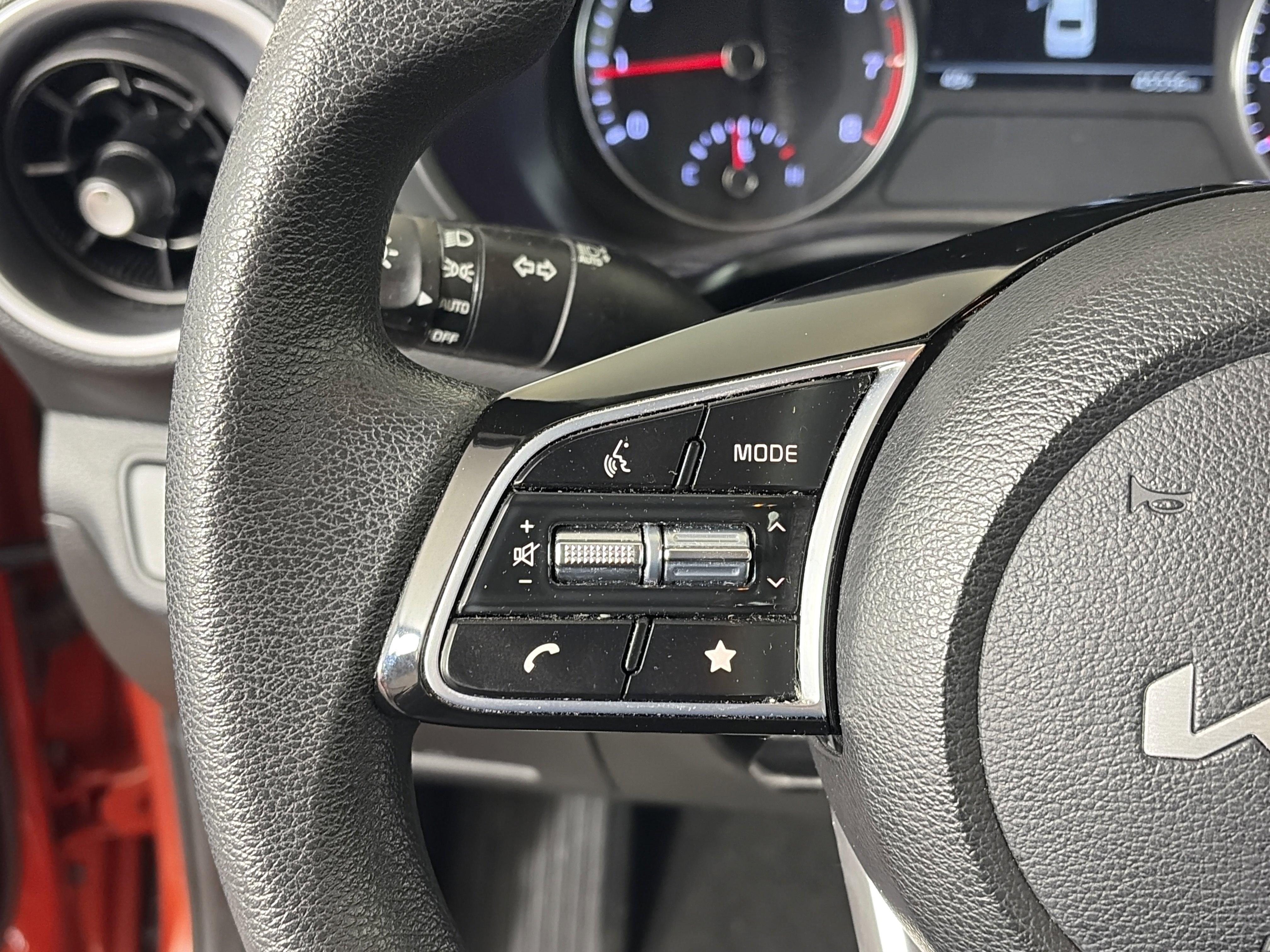 Used 2023 Kia Forte LXS w/ LXS Technology Package FWD image 26