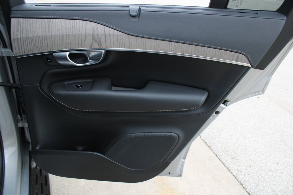 Used 2023 Volvo XC90 T8 Ultimate w/ Protection Package Premier image 24