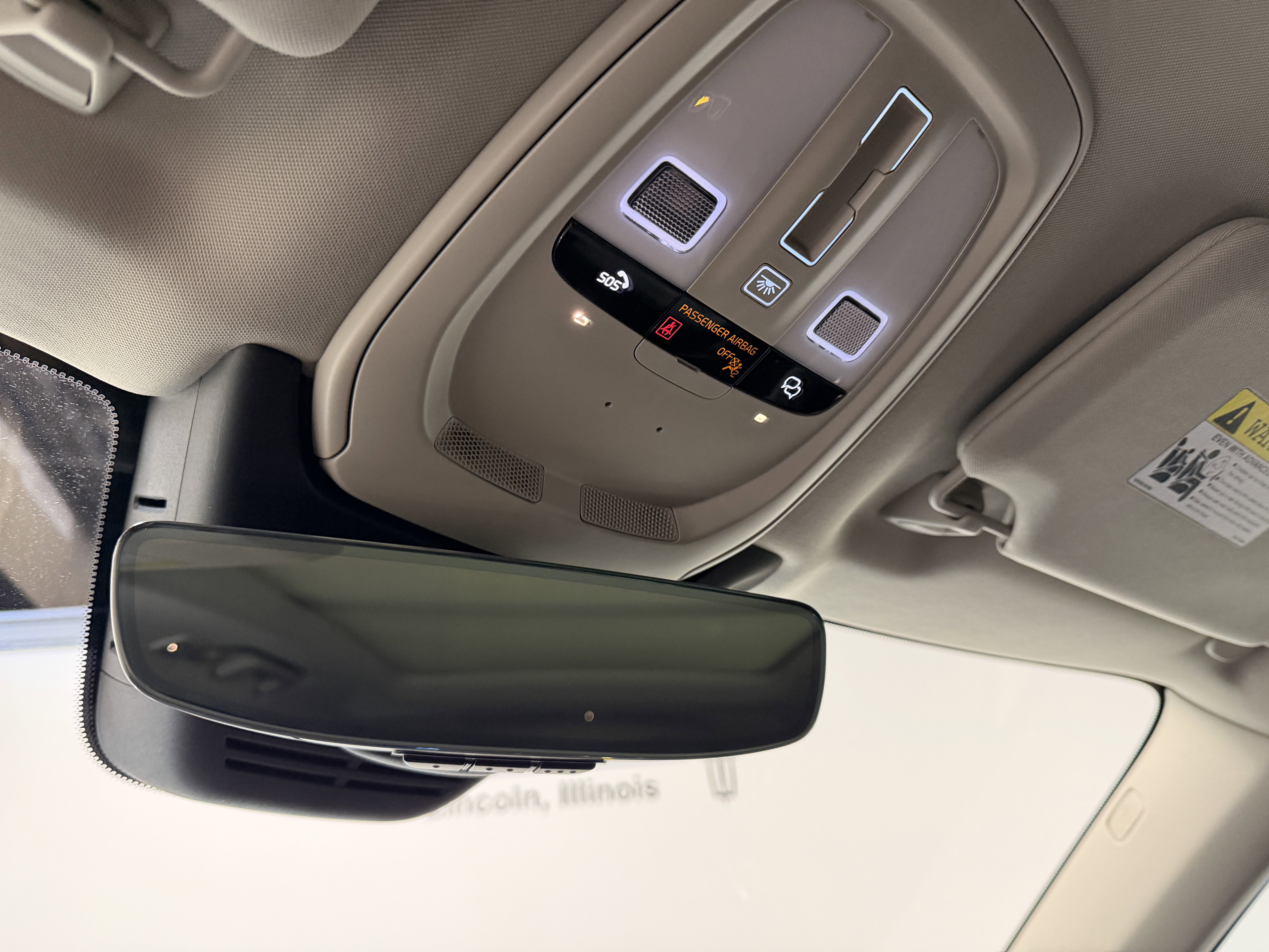 Used 2024 Volvo XC90 T8 Plus w/ Protection Package image 6