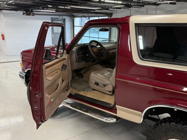 Used 1996 Ford Bronco AWD/4WD image 18