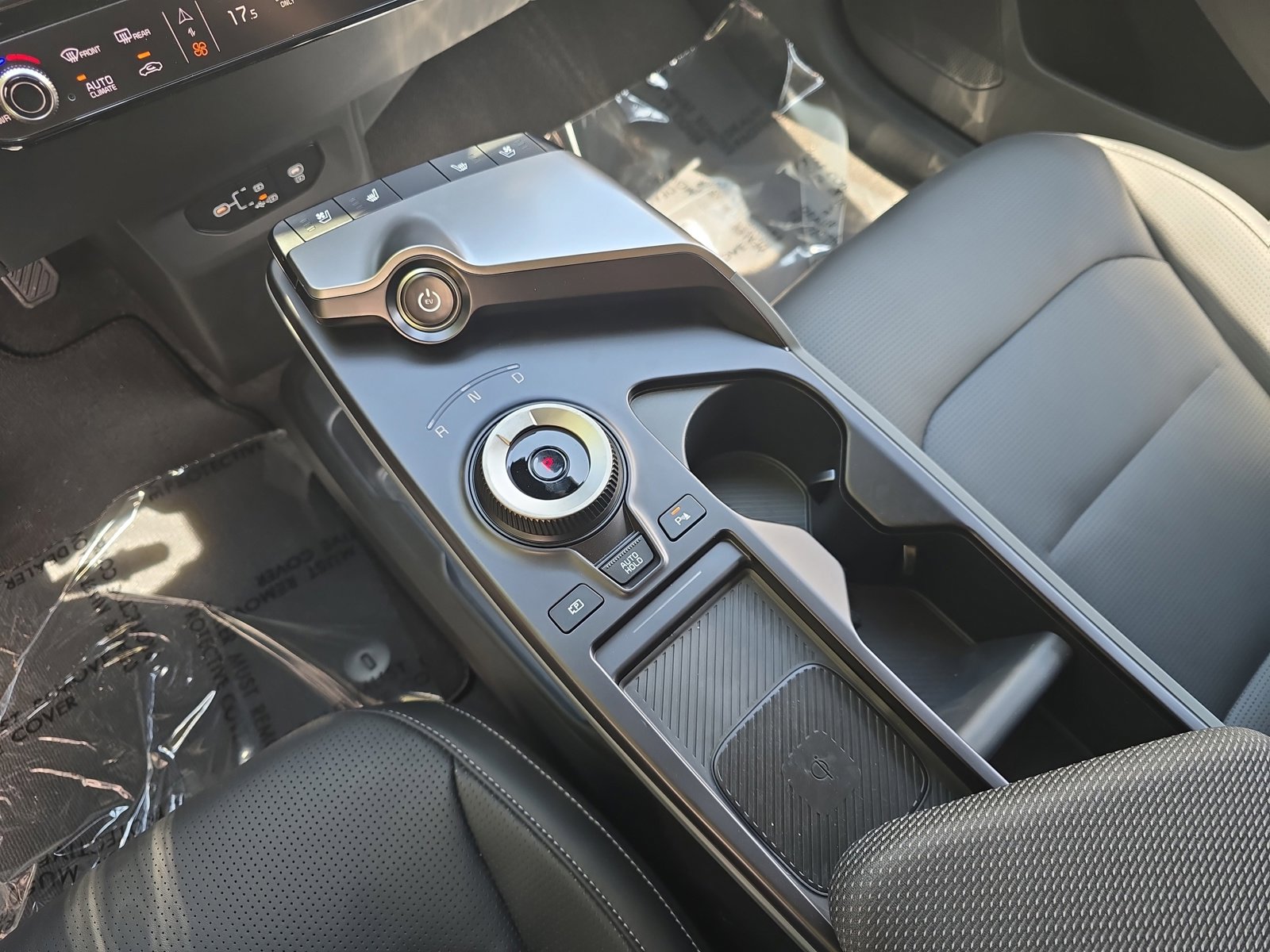 New 2025 Kia EV6 Wind image 24