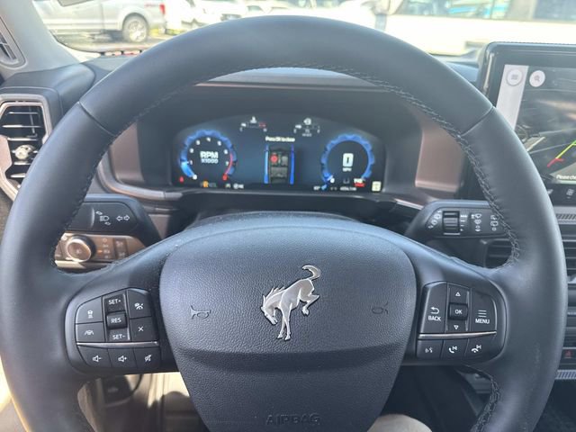 Used 2025 Ford Bronco Sport Outer Banks w/ Sasquatch Outer Banks Package AWD/4WD image 32