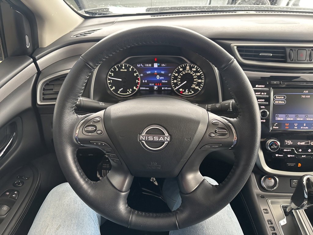 Used 2024 Nissan Murano SV image 11