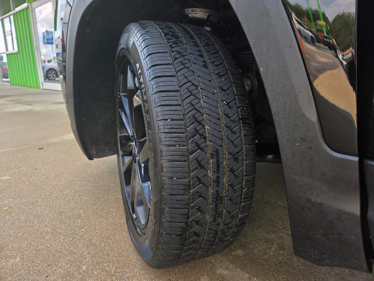 Used 2019 GMC Terrain SLE image 61