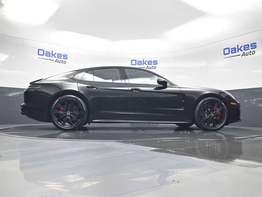 Used 2019 Porsche Panamera GTS image 47