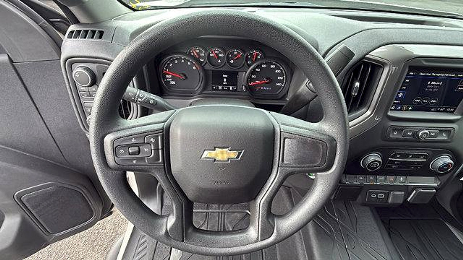 New 2026 Chevrolet Silverado 1500 Custom w/ Turbomax Blackout Package image 18