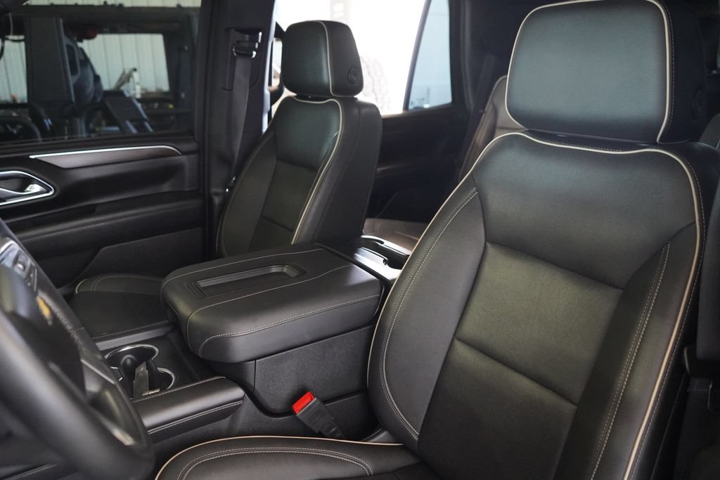 Used 2023 Chevrolet Tahoe Premier RWD image 17