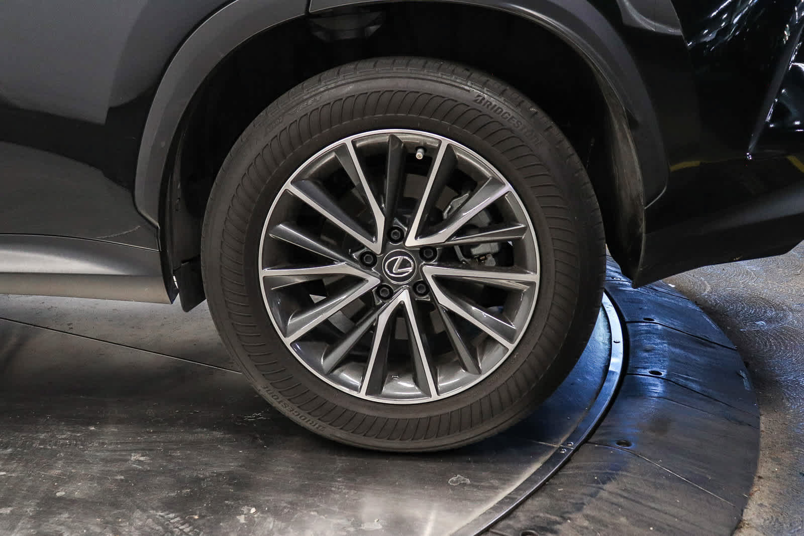 Used 2024 Lexus NX 350h AWD w/ Vision Package image 10