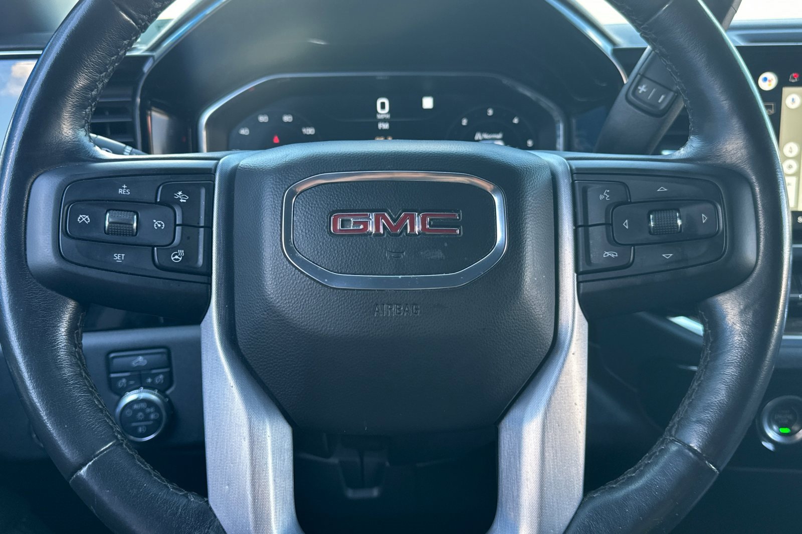 Used 2022 GMC Sierra 1500 Elevation image 34