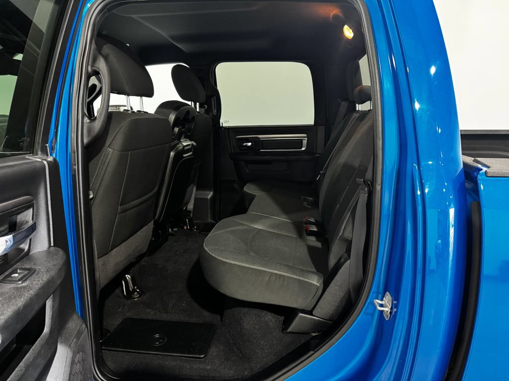 Used 2022 RAM 1500 Warlock AWD/4WD image 22