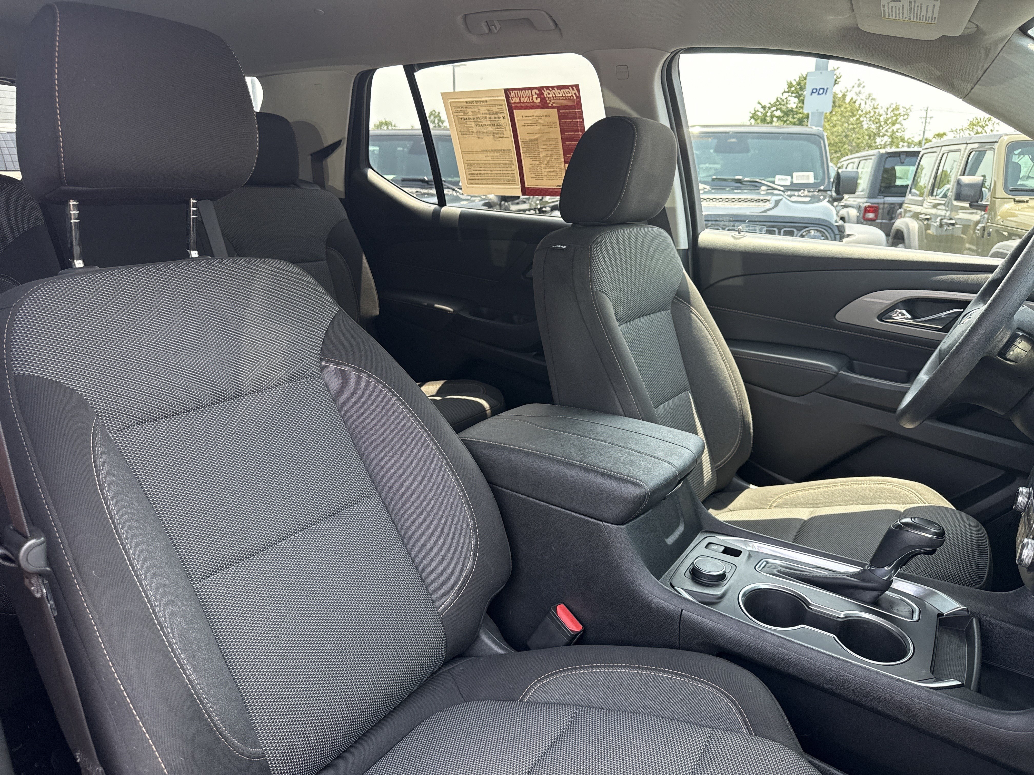 Used 2020 Chevrolet Traverse LS FWD image 32