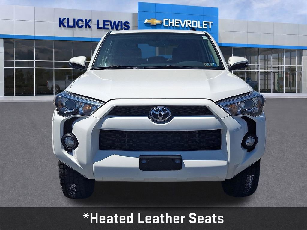 Used 2019 Toyota 4Runner SR5 Premium AWD/4WD image 2