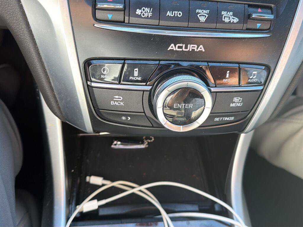 Used 2015 Acura TLX w/ Technology Package AWD/4WD image 18