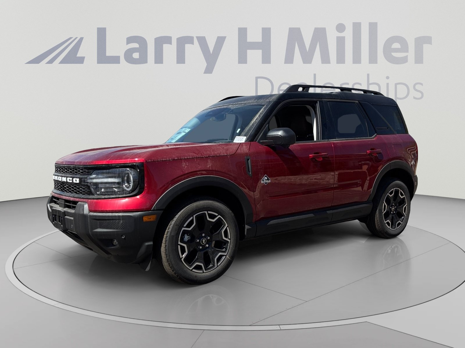 New 2025 Ford Bronco Sport Outer Banks w/ Outer Banks Tech Package+ AWD/4WD image 1