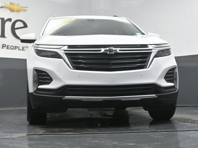 Used 2024 Chevrolet Equinox LT FWD image 3
