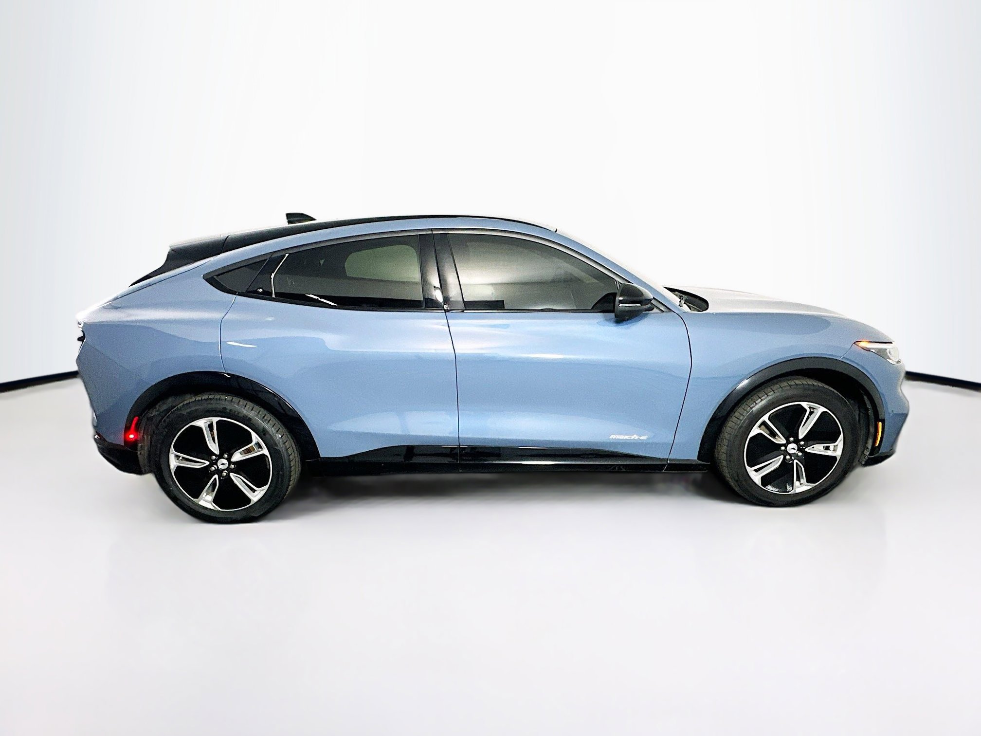 Used 2023 Ford Mustang Mach-E Premium RWD image 10