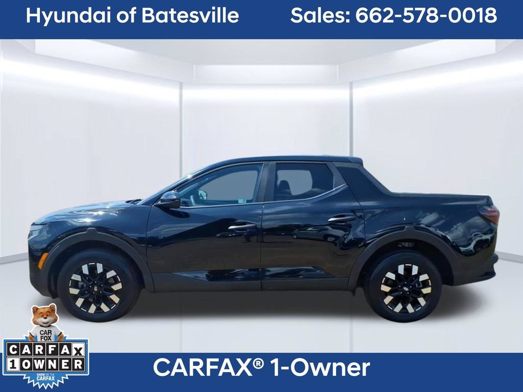 Used 2025 Hyundai Santa Cruz SE FWD image 2