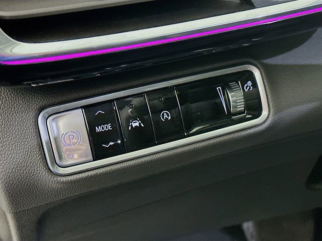 Used 2025 Buick Envision Preferred image 15