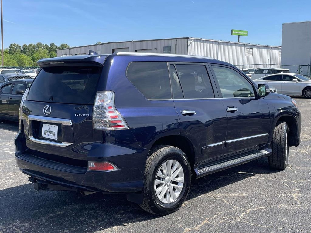 Used 2019 Lexus GX 460 Premium w/ Premium Package image 3