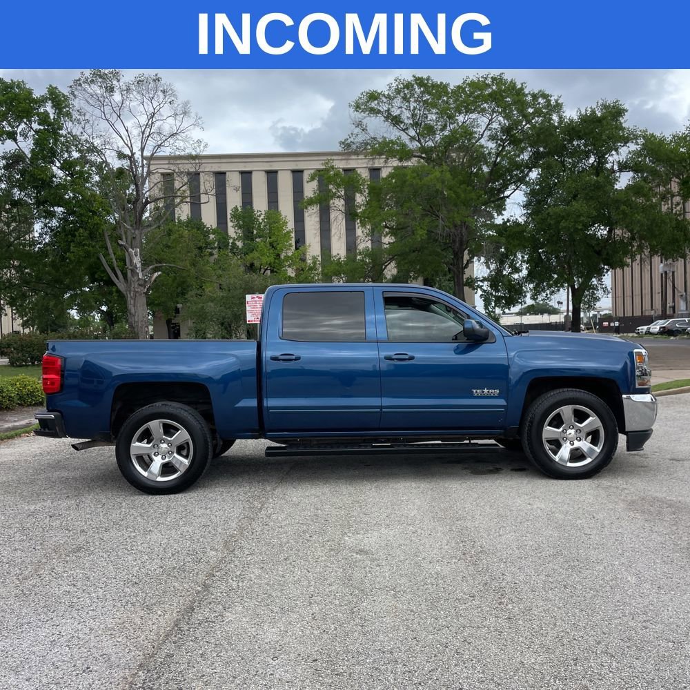 Used 2017 Chevrolet Silverado 1500 LT w/ Texas Edition RWD image 7