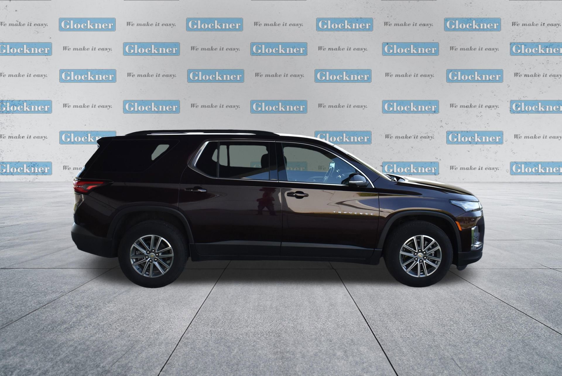 Used 2023 Chevrolet Traverse LT FWD image 4