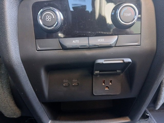 New 2026 Chevrolet Traverse LT w/ Enhanced Driving Package image 12