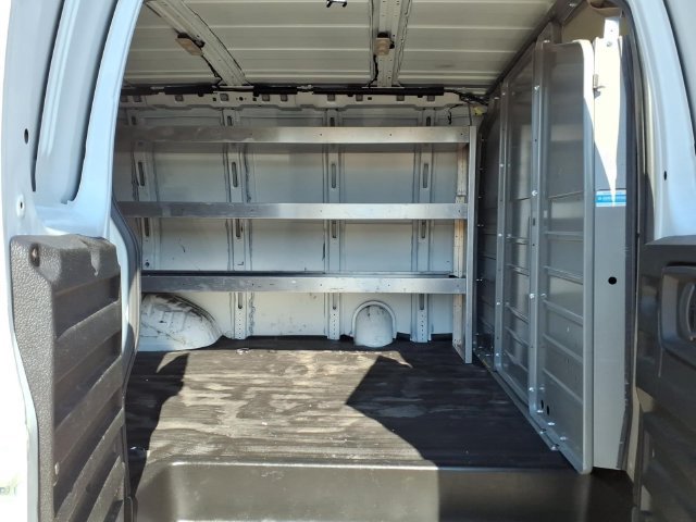 Used 2019 Chevrolet Express 2500 w/ Driver Convenience Package RWD image 12