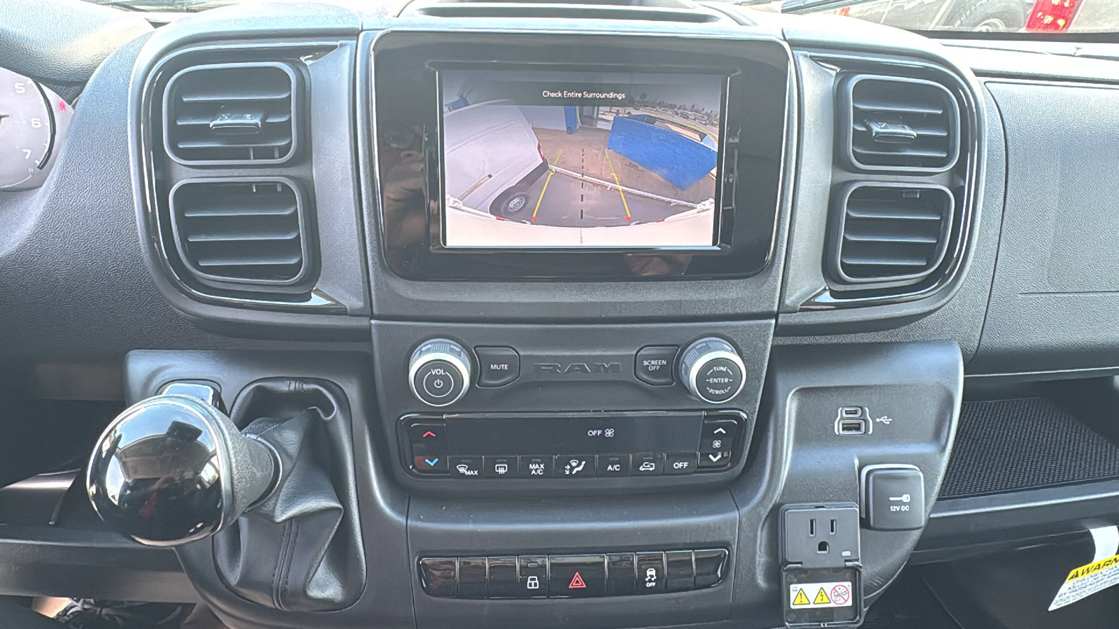 New 2026 RAM ProMaster 3500 w/ Crew Van Package image 17