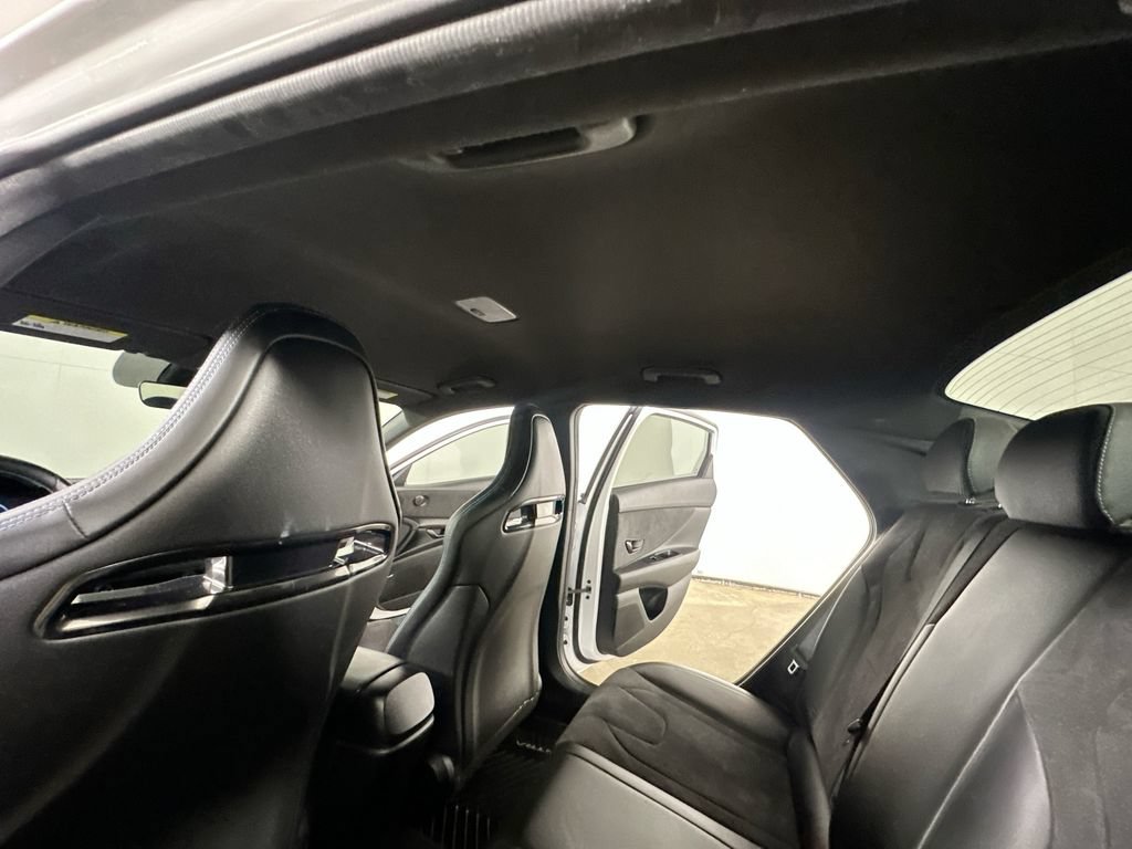 Used 2023 Hyundai Elantra N FWD image 13