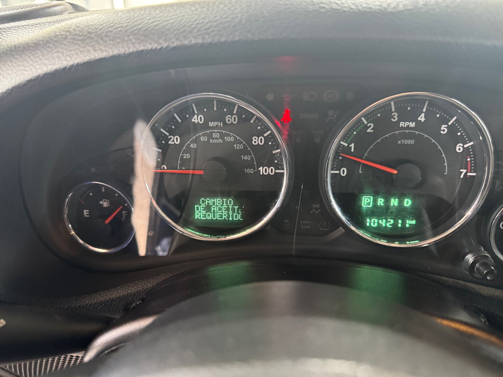 Used 2016 Jeep Wrangler Unlimited Sahara w/ Connectivity Group AWD/4WD image 15