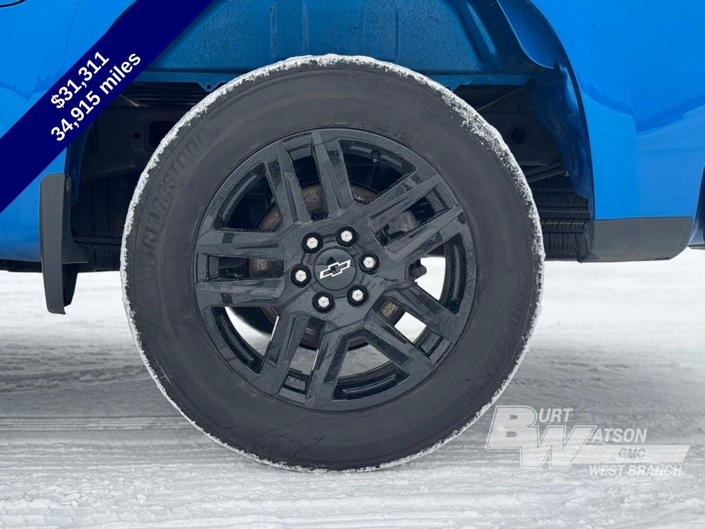 Used 2023 Chevrolet Silverado 1500 Custom w/ LPO, Dark Essentials Package image 10